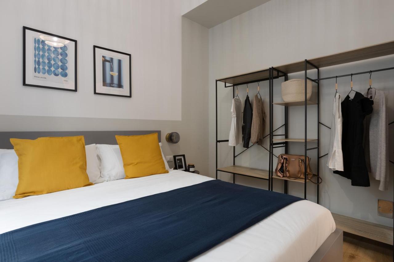 Timeless 2-bedrooms Flat Trieste